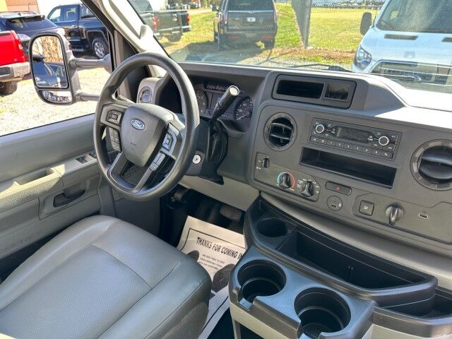 2021 Ford E-450 DRW 15' Box Truck w/ Tuckaway Liftgate Ashland VA