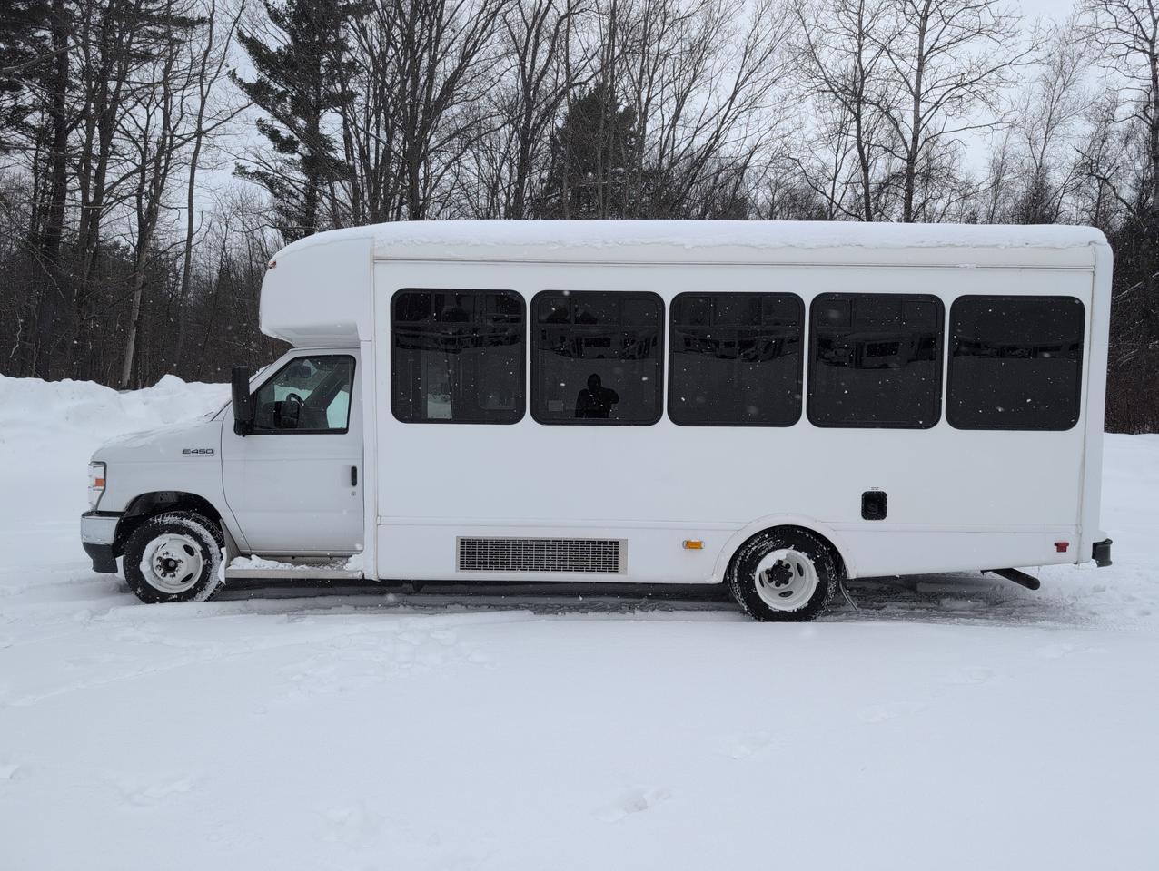 2021 Ford E-Series Cutaway