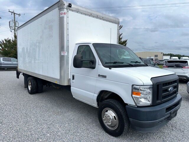 2021 Ford E-Series Cutaway BOX TRUCK 16' w/ LIFT GATE Ashland VA