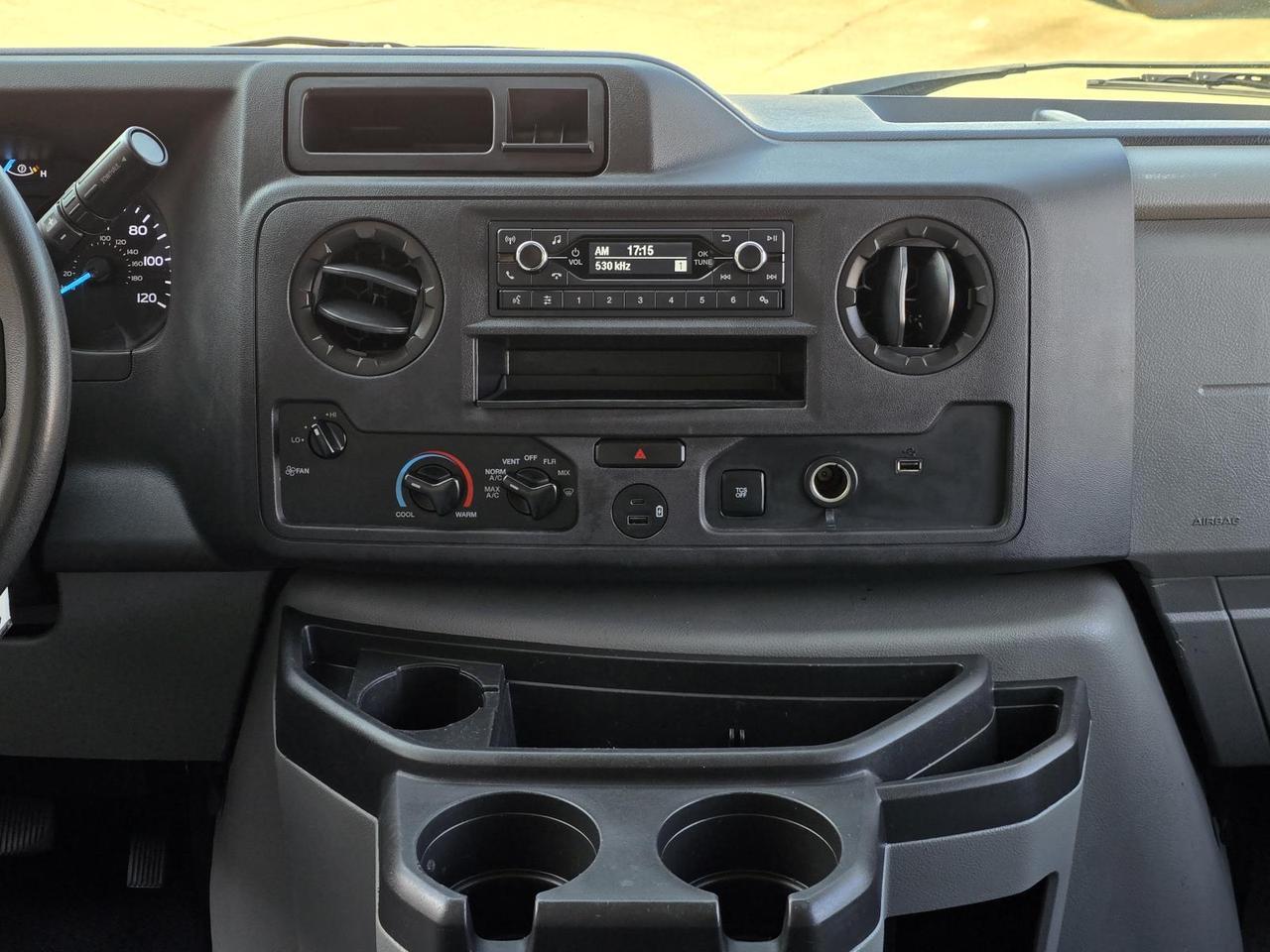 2021 Ford E-Series Cutaway E-450 DRW 16ft Box W/Roll-Up Door and Tuck-Under Liftgate Concord NC