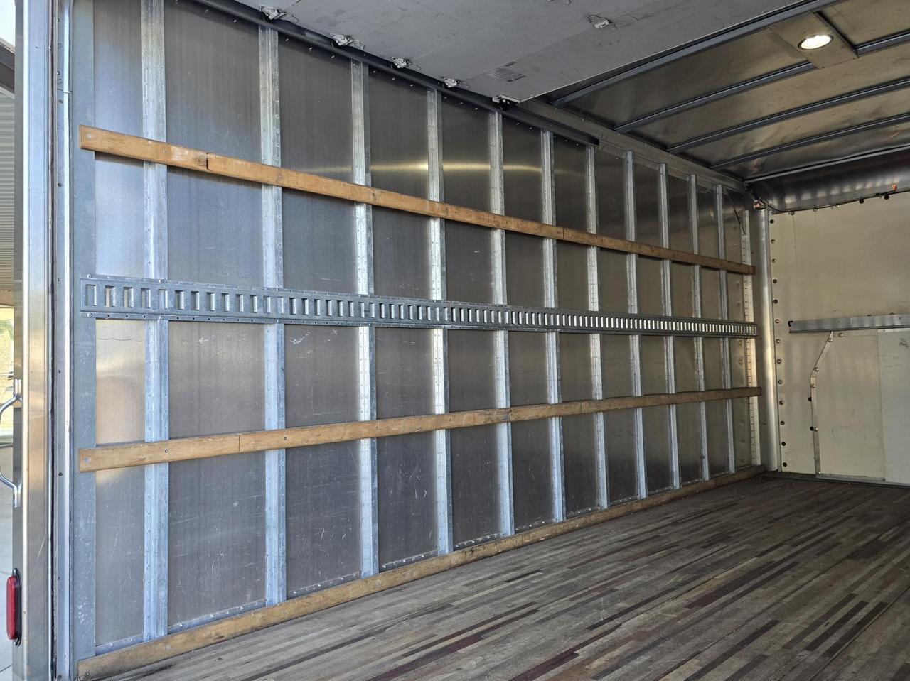 2021 Ford E-Series Cutaway E-450 DRW 16ft Box W/Roll-Up Door and Tuck-Under Liftgate Concord NC