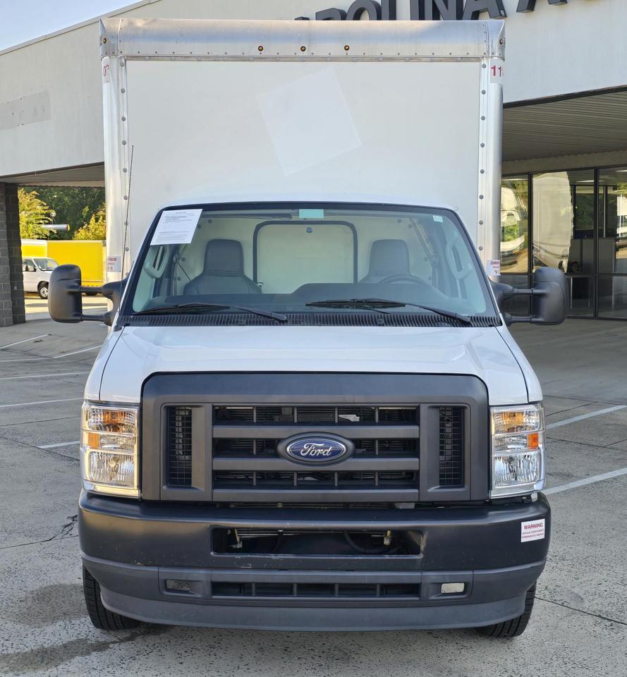 2021 Ford E-Series Cutaway E-450 DRW 16ft Box W/Roll-Up Door and Tuck-Under Liftgate Concord NC