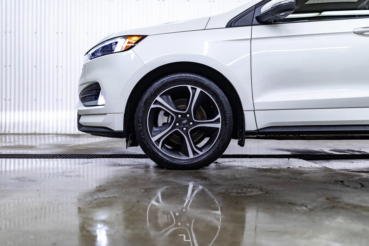 2021 Ford Edge AWD ST Leather Roof Nav BCam Red Deer AB