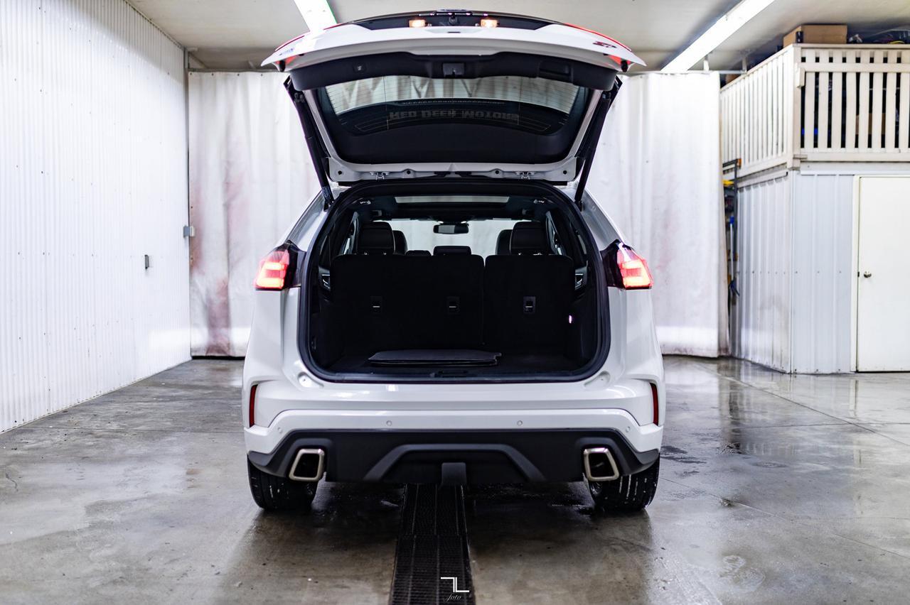 2021 Ford Edge AWD ST Leather Roof Nav BCam Red Deer AB