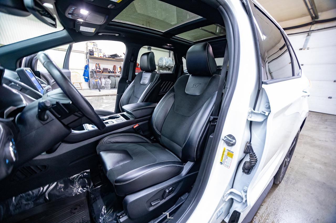 2021 Ford Edge AWD ST Leather Roof Nav BCam Red Deer AB