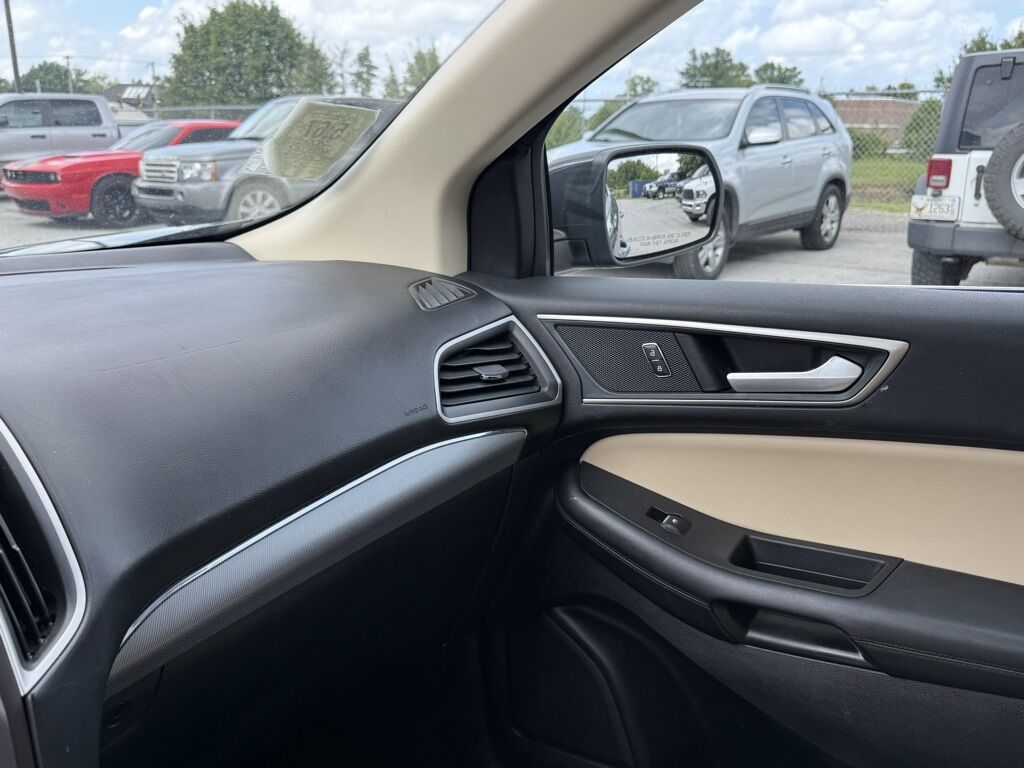 2021 Ford Edge SEL Crestwood KY