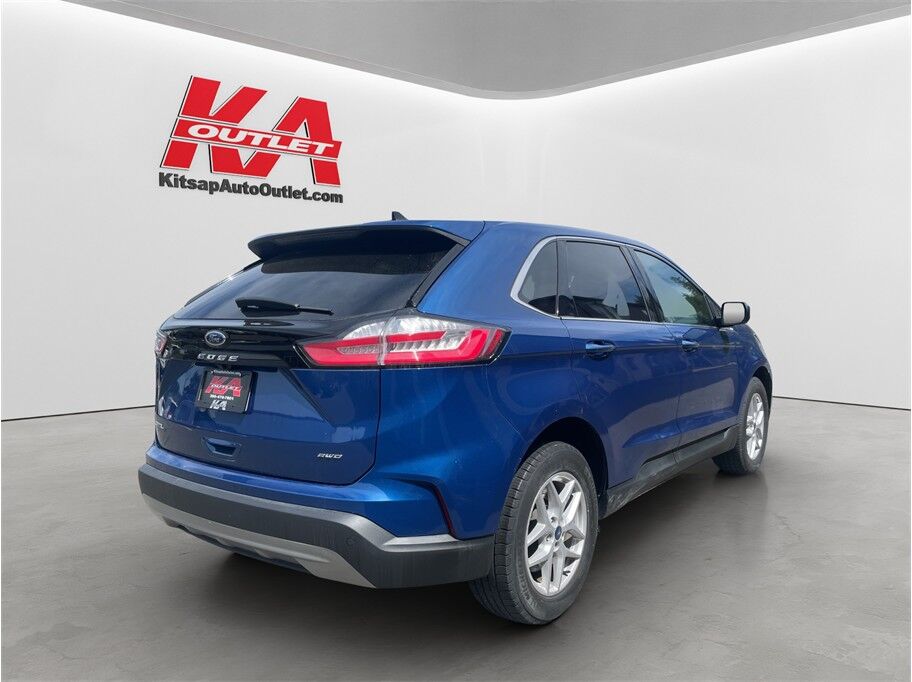 2021 Ford Edge SEL Sport Utility 4D