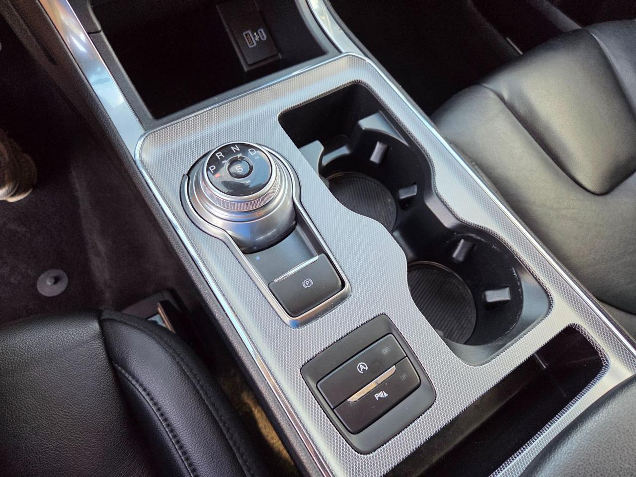 2021 Ford Edge Titanium Charlton MA