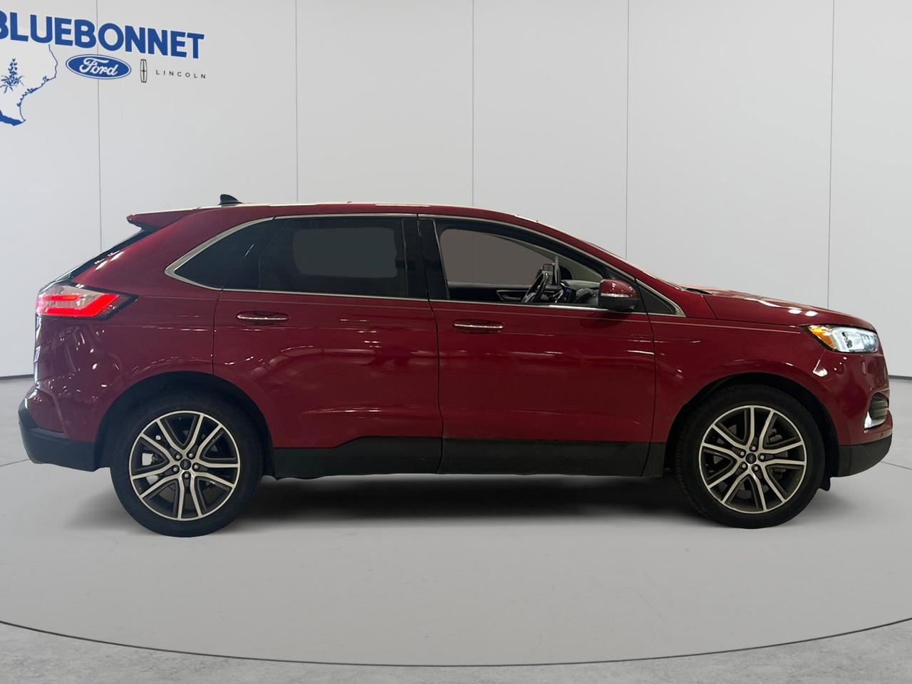2021 Ford Edge Titanium