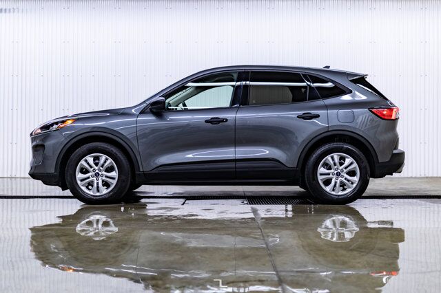 2021 Ford Escape AWD S BCam Red Deer AB