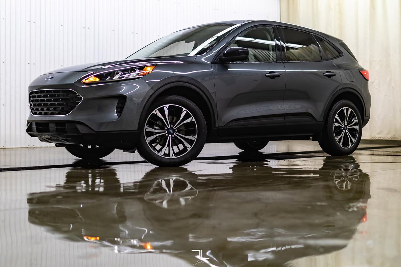 2021 Ford Escape AWD SE Nav BCam Red Deer AB