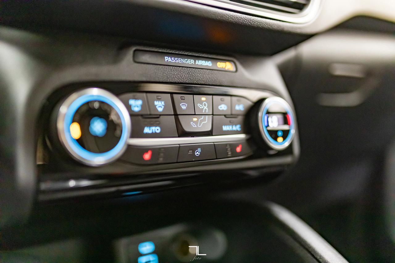 2021 Ford Escape AWD SE Nav BCam Red Deer AB