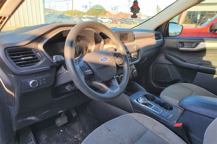 2021 Ford Escape S  TX