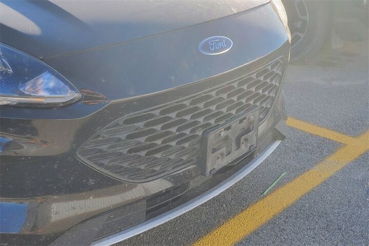 2021 Ford Escape S  TX