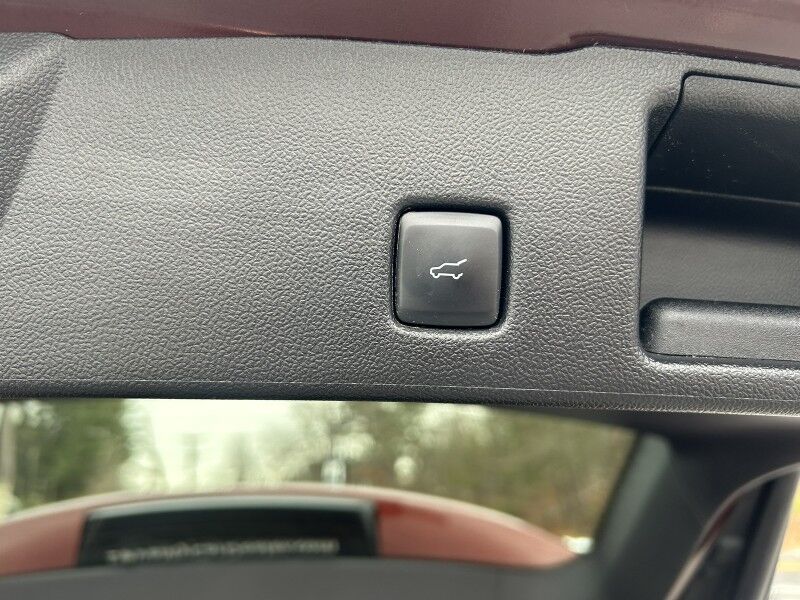 2021 Ford Escape SE - 1 OWNER - ORIGINAL MILES Whitinsville MA