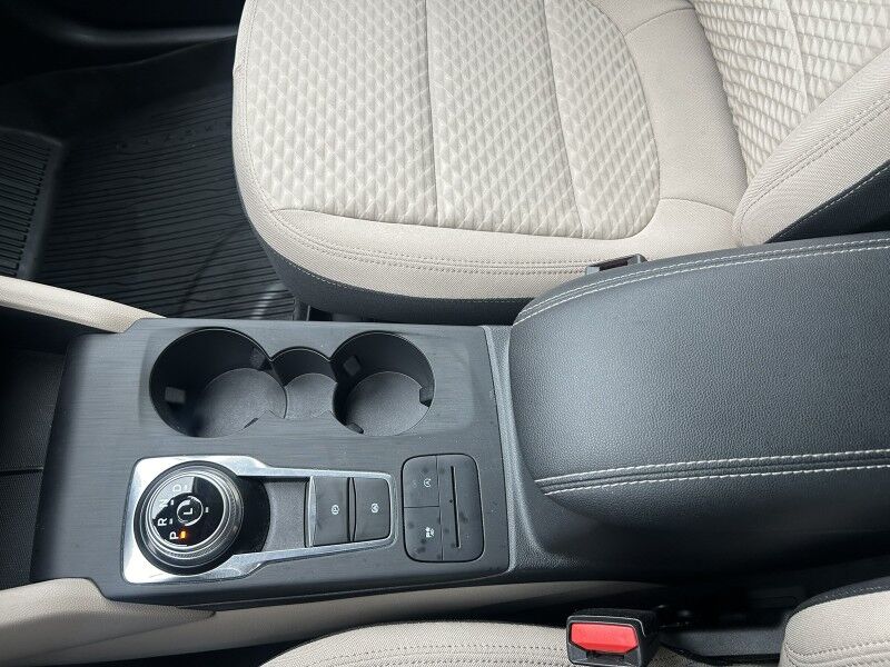 2021 Ford Escape SE - 1 OWNER - ORIGINAL MILES Webster MA