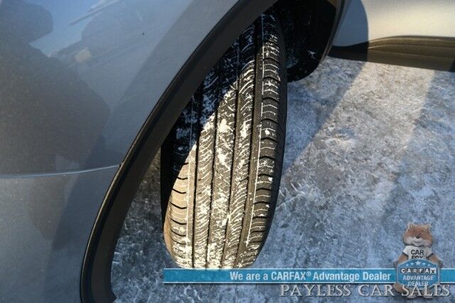 2021 Ford Escape SE / AWD / Co-Pilot 360 / Lane Departure & Blind Spot Alert / Bluetooth / Back Up Camera / Keyless Entry & Start / Block Heater / Aluminum Wheels / 31 MPG / 1-Owner Anchorage AK