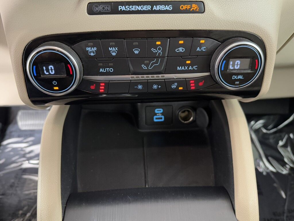 2021 Ford Escape SE AWD w/Panoramic Roof/Power Liftgate Maumee OH