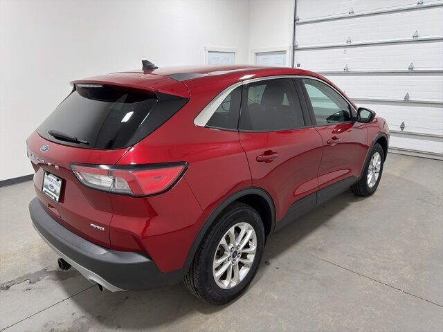 2021 Ford Escape SE photo 4