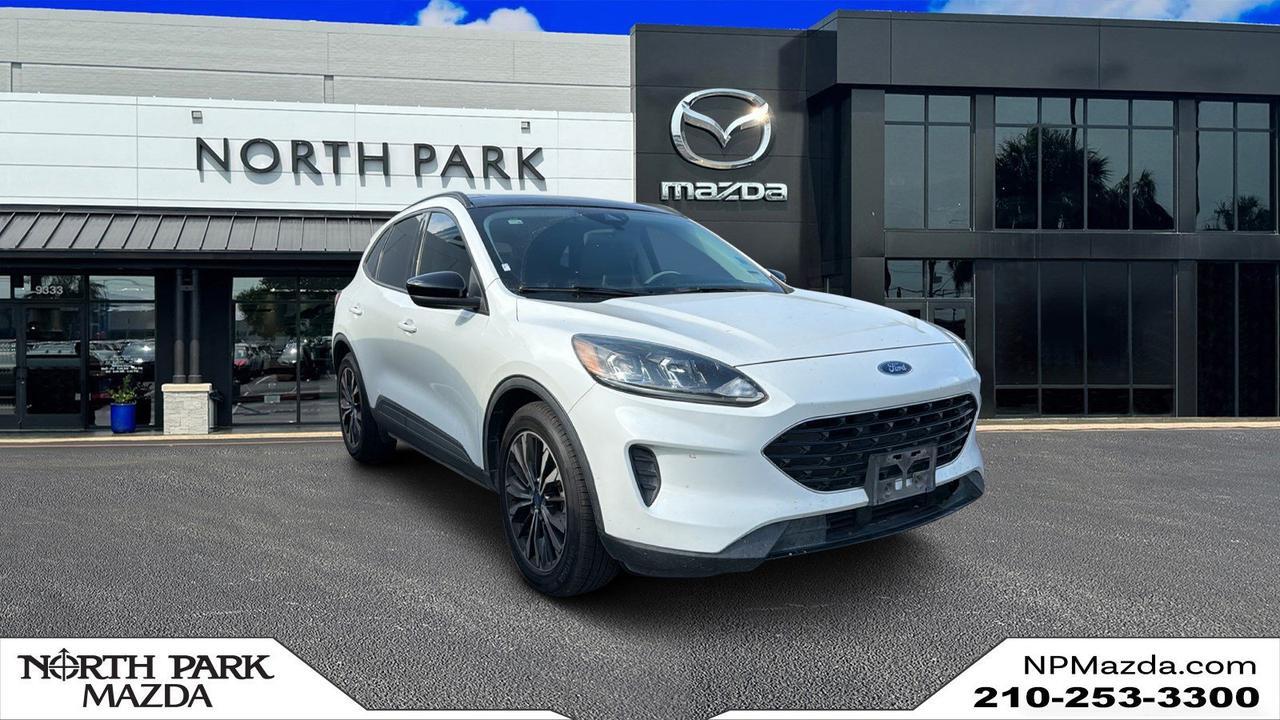 2021 Ford Escape SE