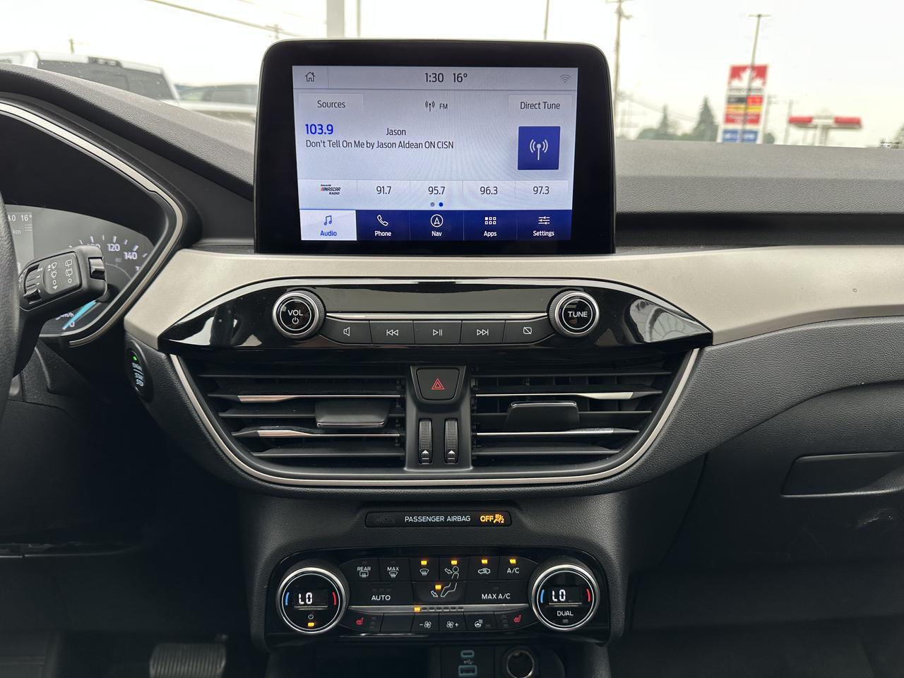 2021 Ford Escape SEL | AWD | Leather | Pano Sun Roof | Power Lift Gate | Heated Seats & Wheel | Adaptive Cruise Redwater AB