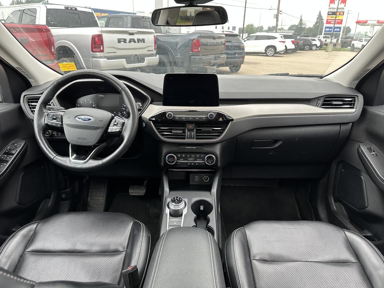 2021 Ford Escape SEL | AWD | Leather | Pano Sun Roof | Power Lift Gate | Heated Seats & Wheel | Adaptive Cruise Redwater AB