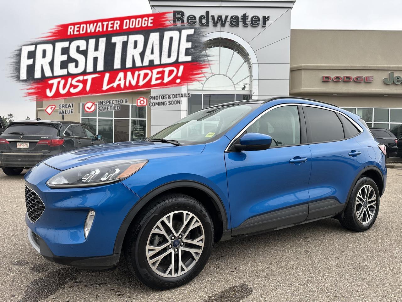 2021 Ford Escape SEL | AWD | Leather | Pano Sun Roof | Power Lift Gate | Heated Seats & Wheel | Adaptive Cruise