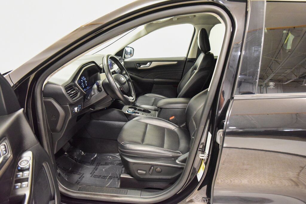 2021 Ford Escape SEL Akron