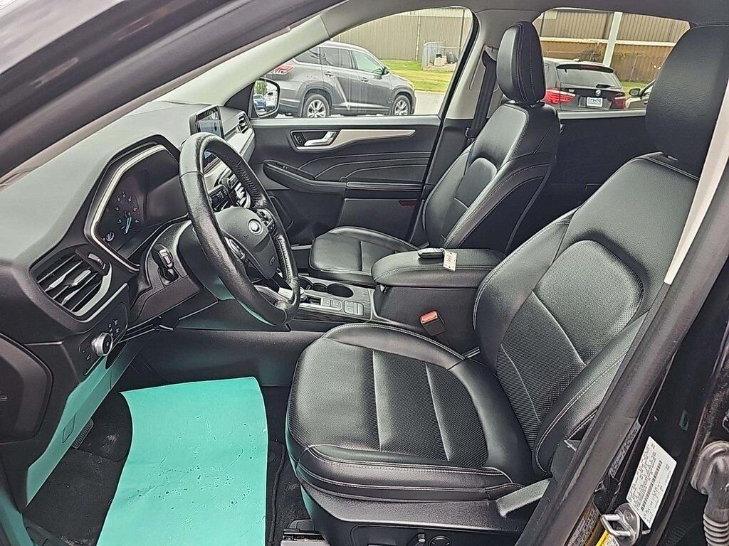 2021 Ford Escape SEL Akron