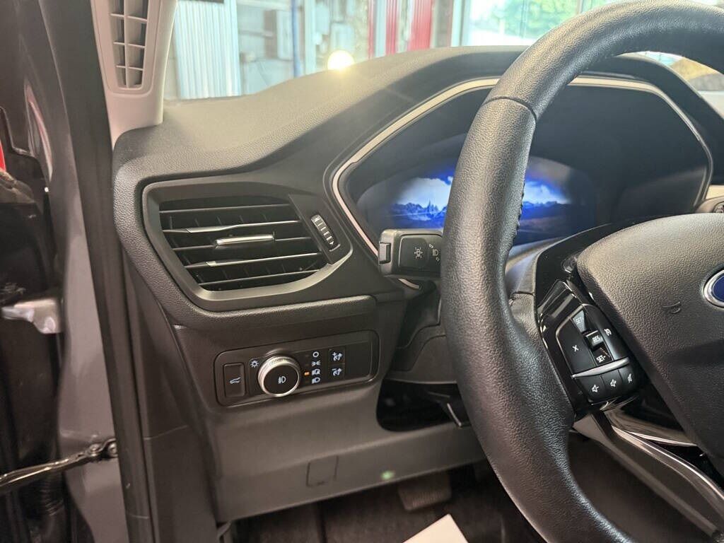 2021 Ford Escape SEL Royal Oak MI