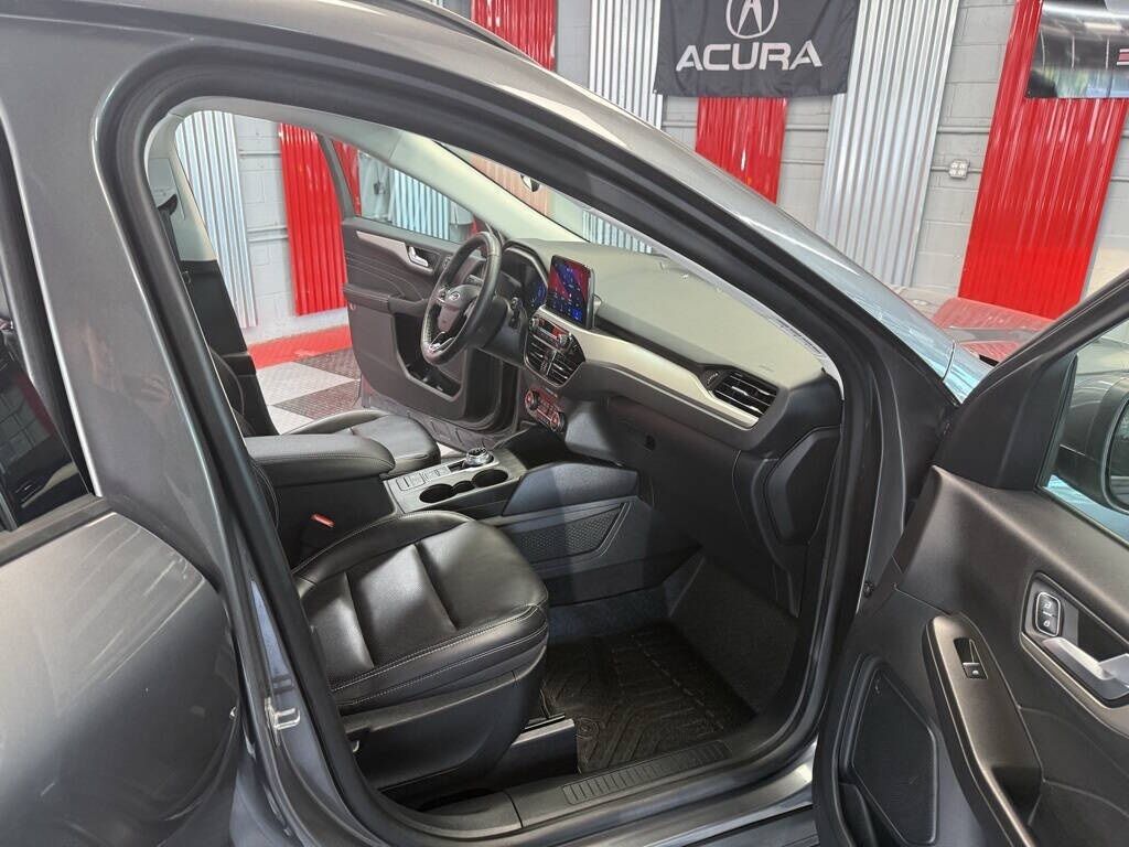 2021 Ford Escape SEL Royal Oak MI