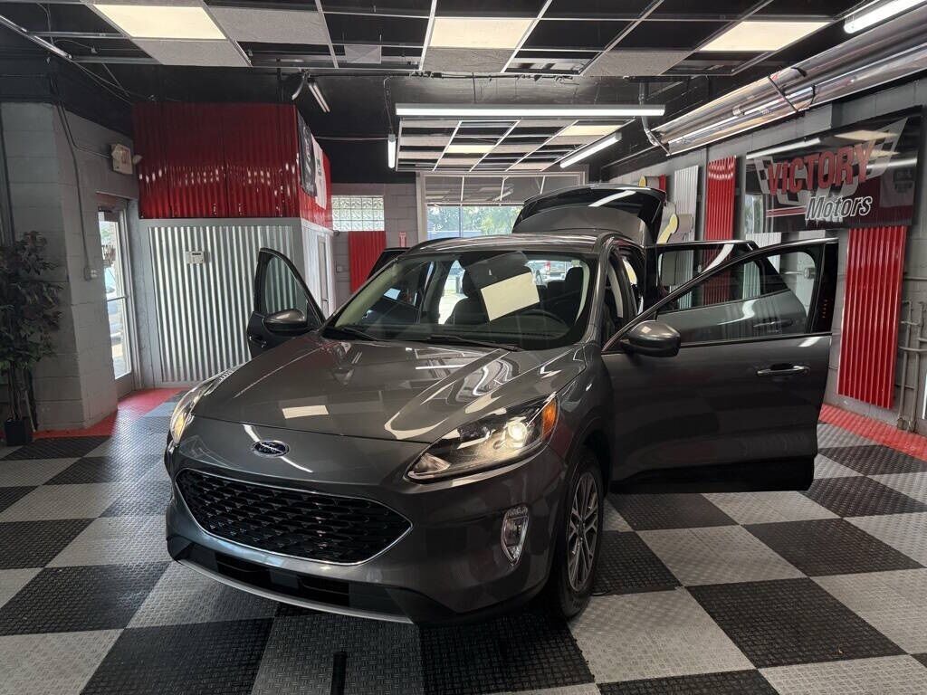 2021 Ford Escape SEL Royal Oak MI