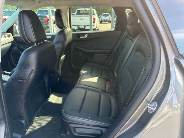 2021 Ford Escape SEL Pine River MN