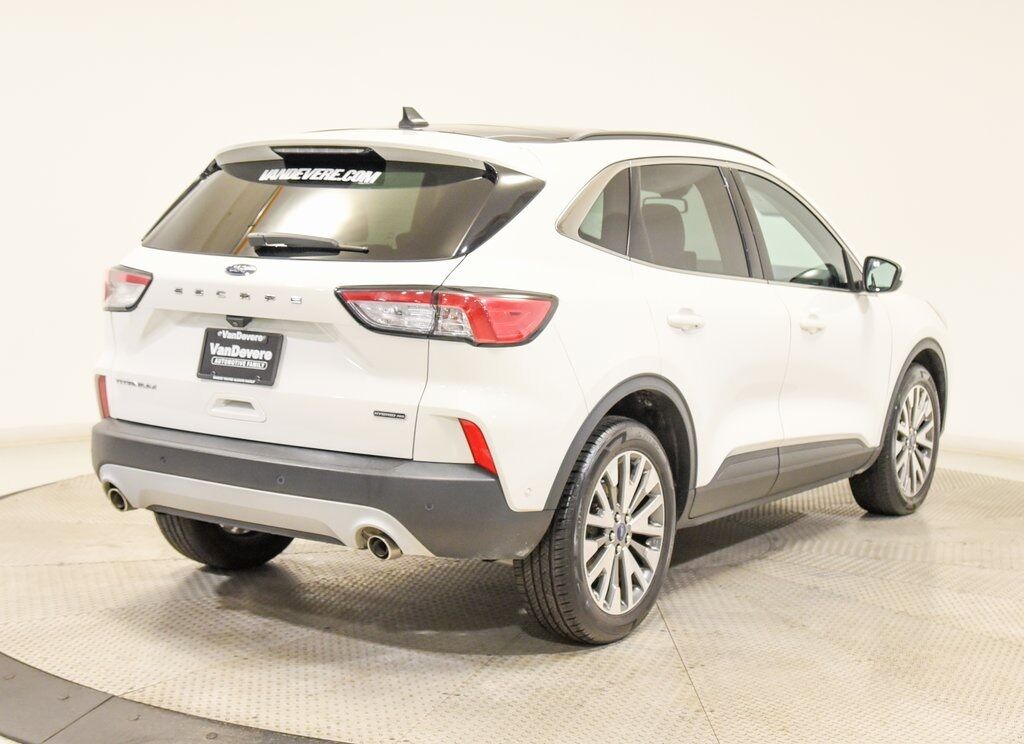 2021 Ford Escape Titanium Hybrid Akron OH