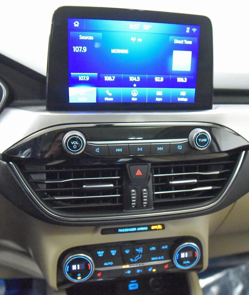 2021 Ford Escape Titanium Hybrid Akron OH