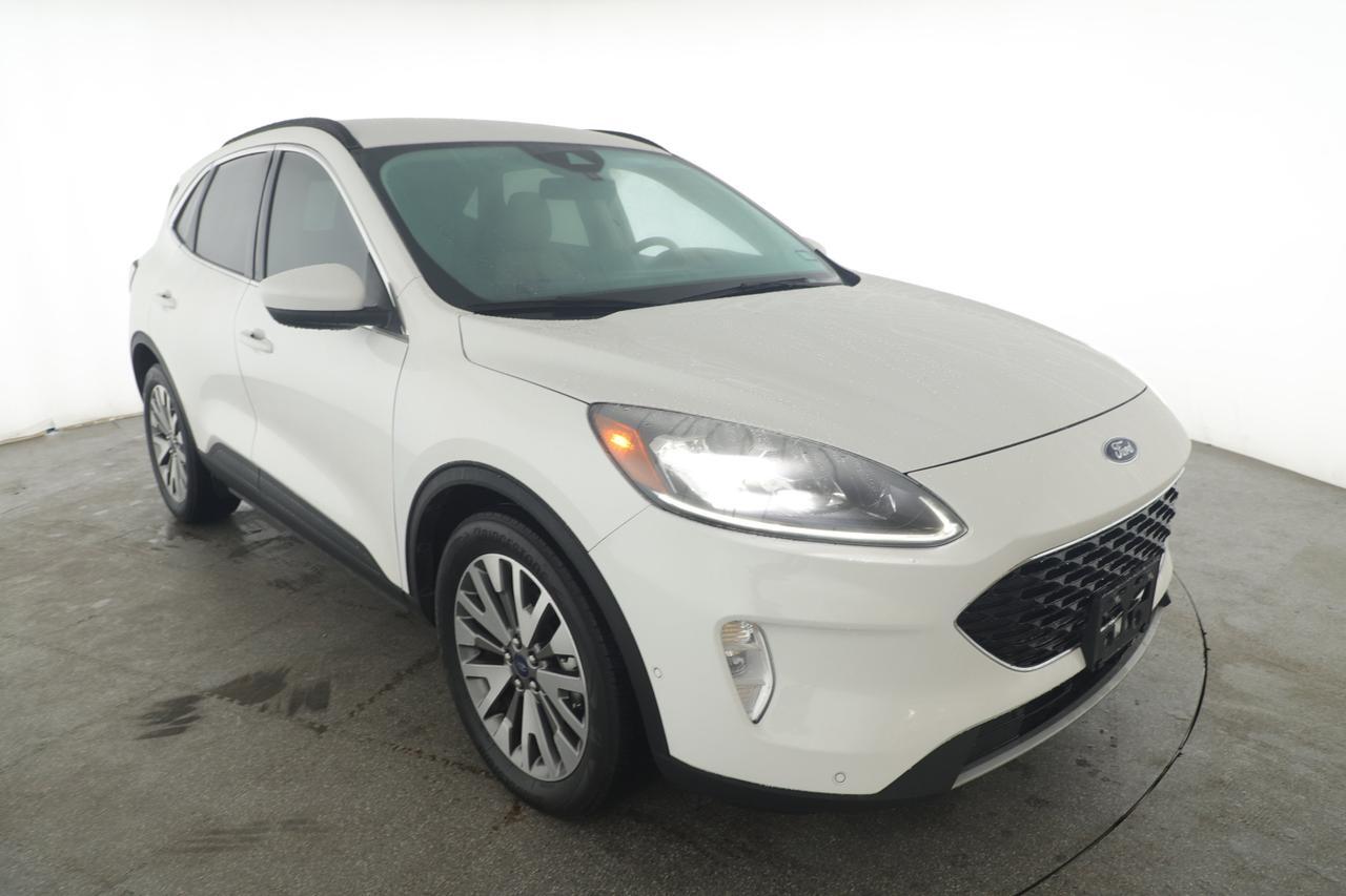 2021 Ford Escape Titanium Hybrid