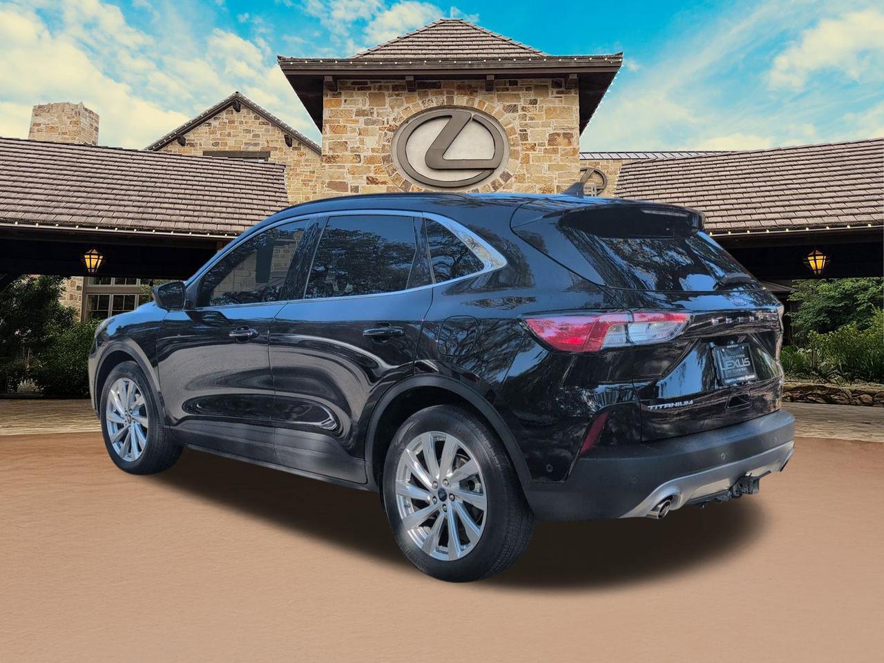 2021 Ford Escape Titanium Hybrid