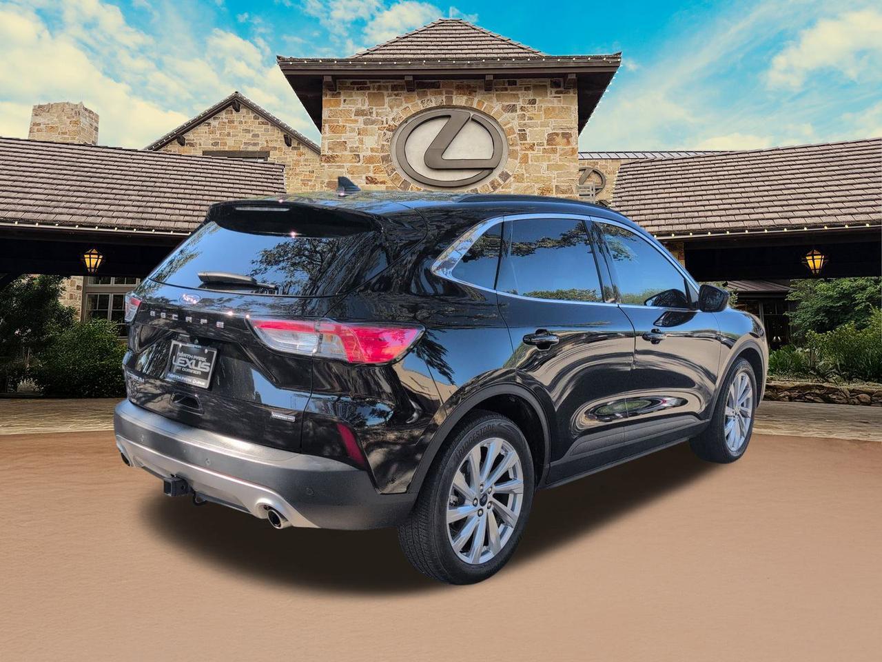 2021 Ford Escape Titanium Hybrid