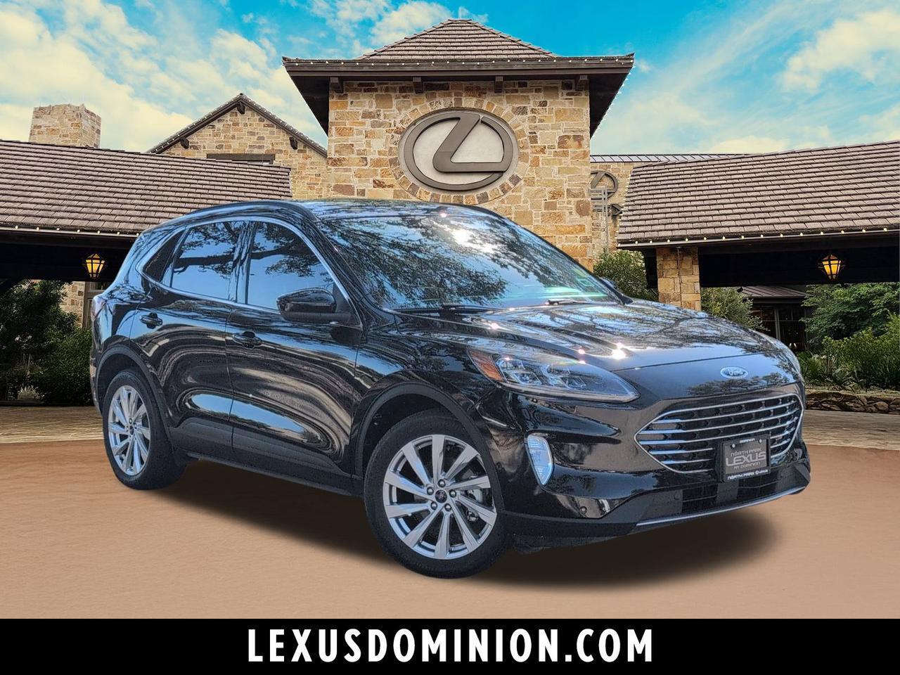 2021 Ford Escape Titanium Hybrid