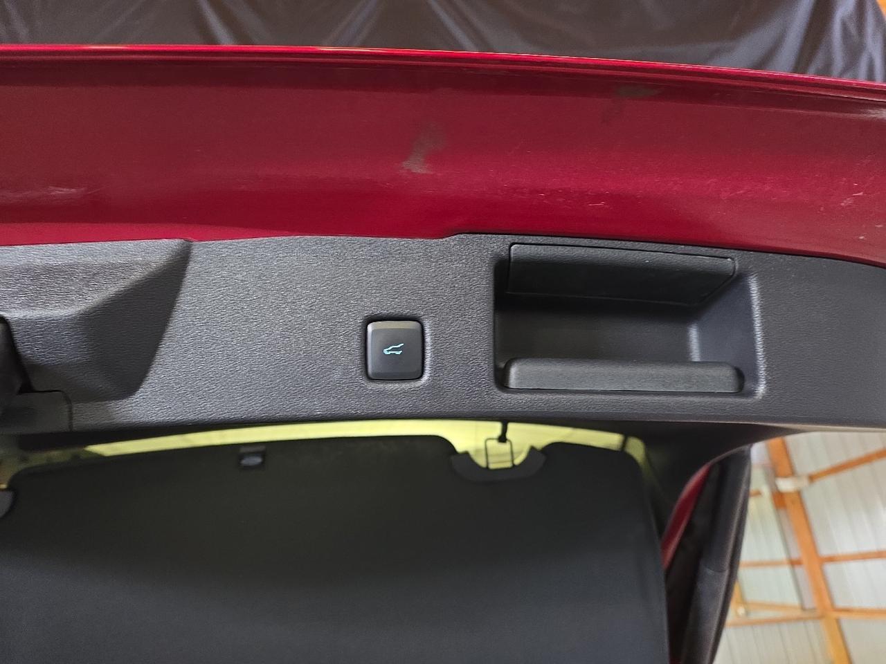 2021 Ford Escape Titanium Hybrid Sand Lake NY