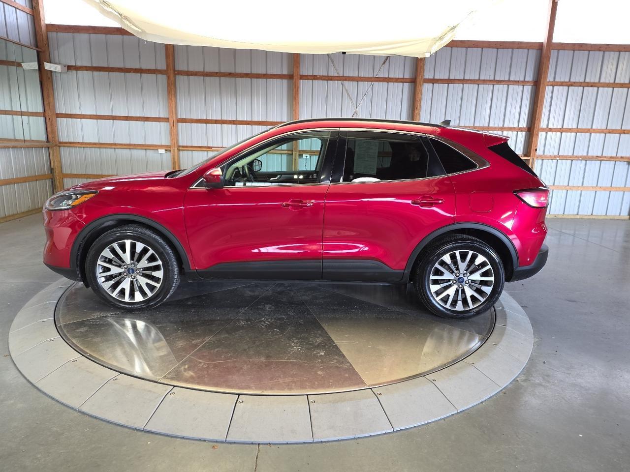 2021 Ford Escape Titanium Hybrid