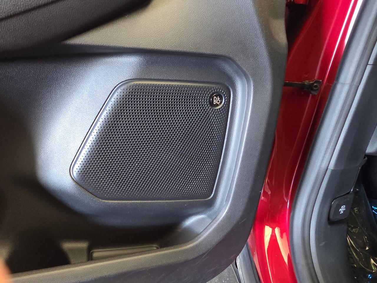 2021 Ford Escape Titanium Hybrid Sand Lake NY