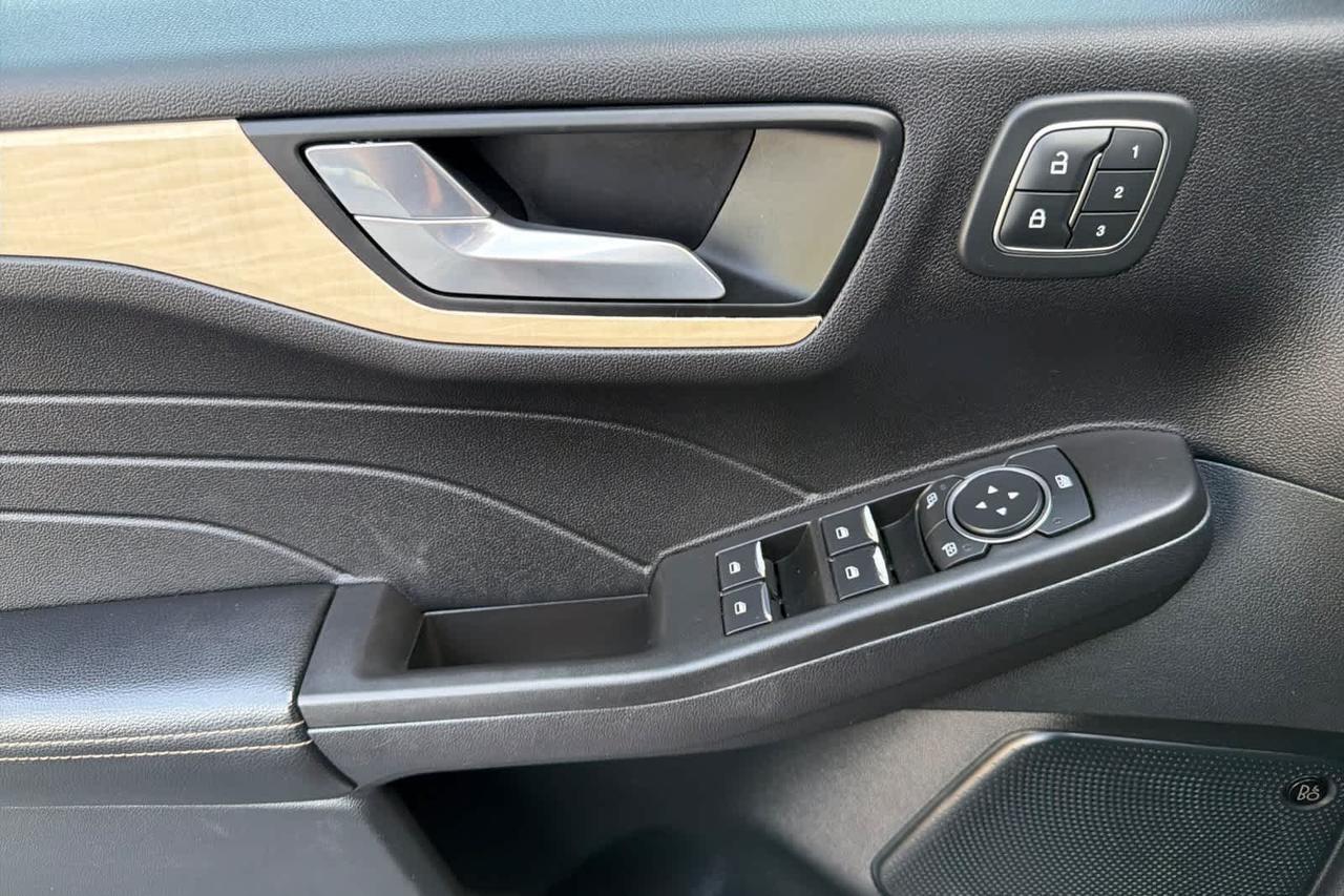 2021 Ford Escape Titanium Roseville CA