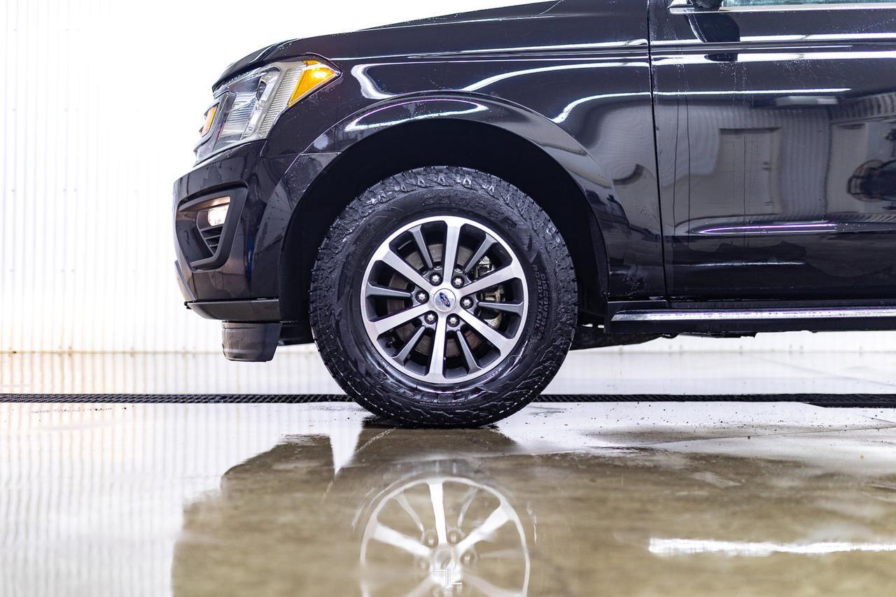 2021 Ford Expedition AWD XLT Leather BCam Red Deer AB
