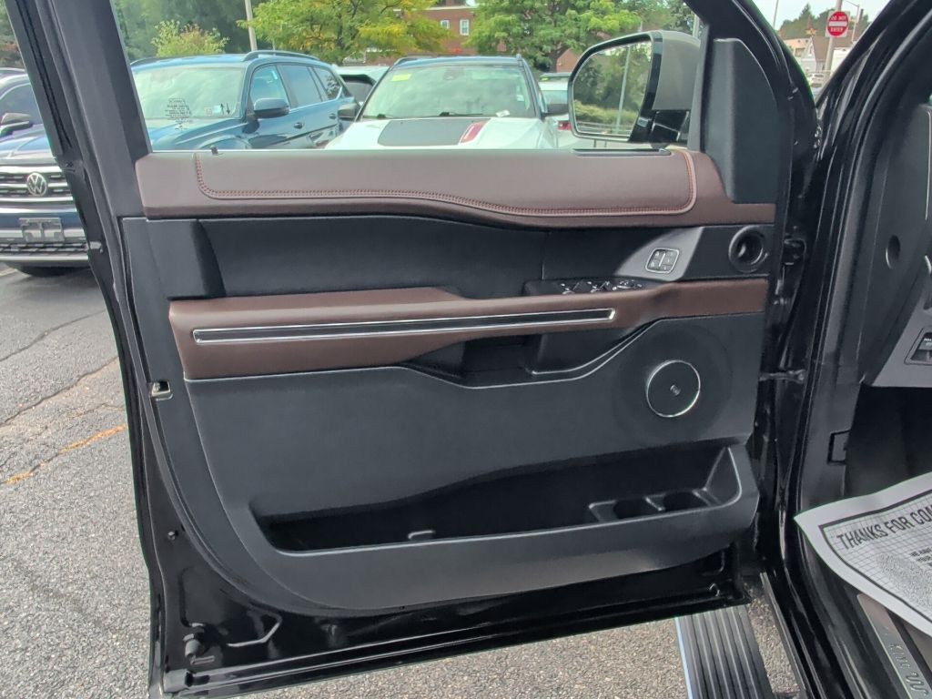 2021 Ford Expedition King Ranch Worcester MA