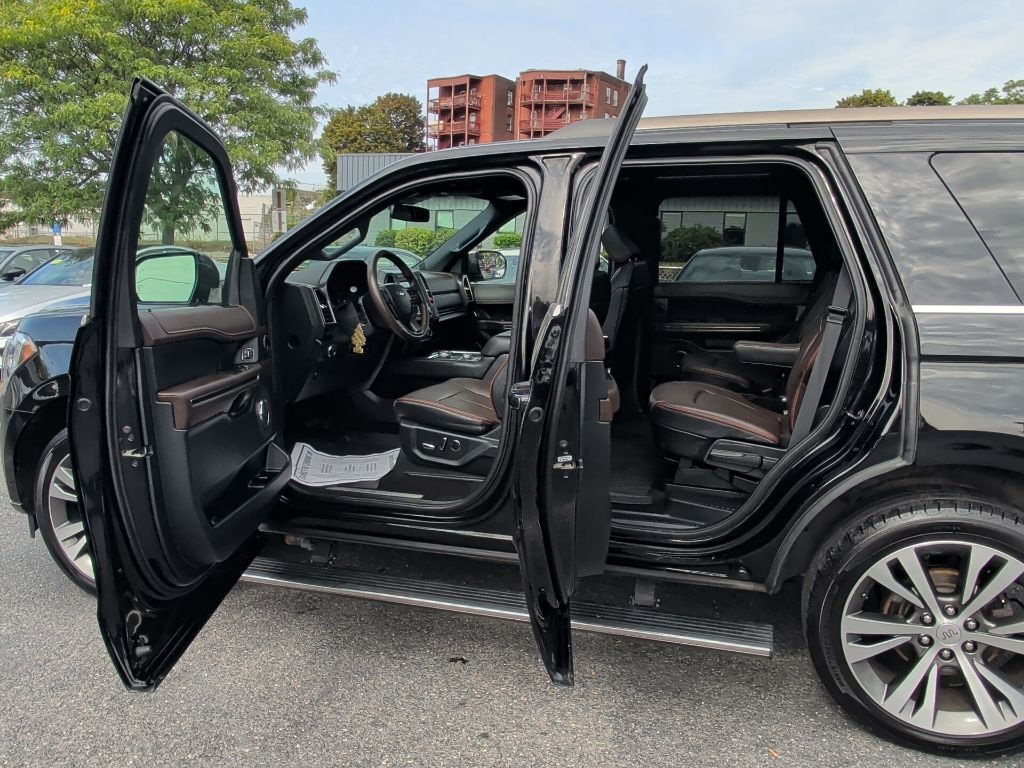 2021 Ford Expedition King Ranch Worcester MA