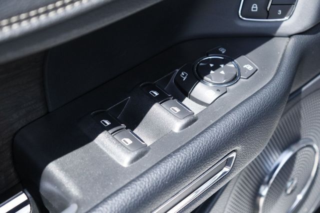 2021 Ford Expedition Limited Kerrville TX