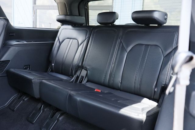 2021 Ford Expedition Limited Kerrville TX