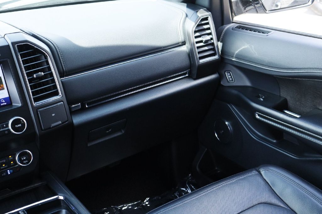 2021 Ford Expedition Limited Hondo TX