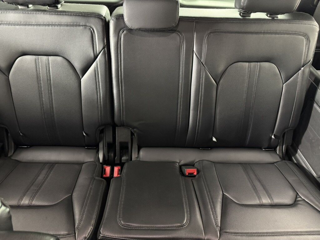 2021 Ford Expedition Limited 4x4 w/ Special Edition Pkg Maumee OH